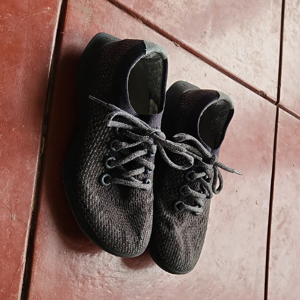 ALLBIRDS Black Knit Sneakers